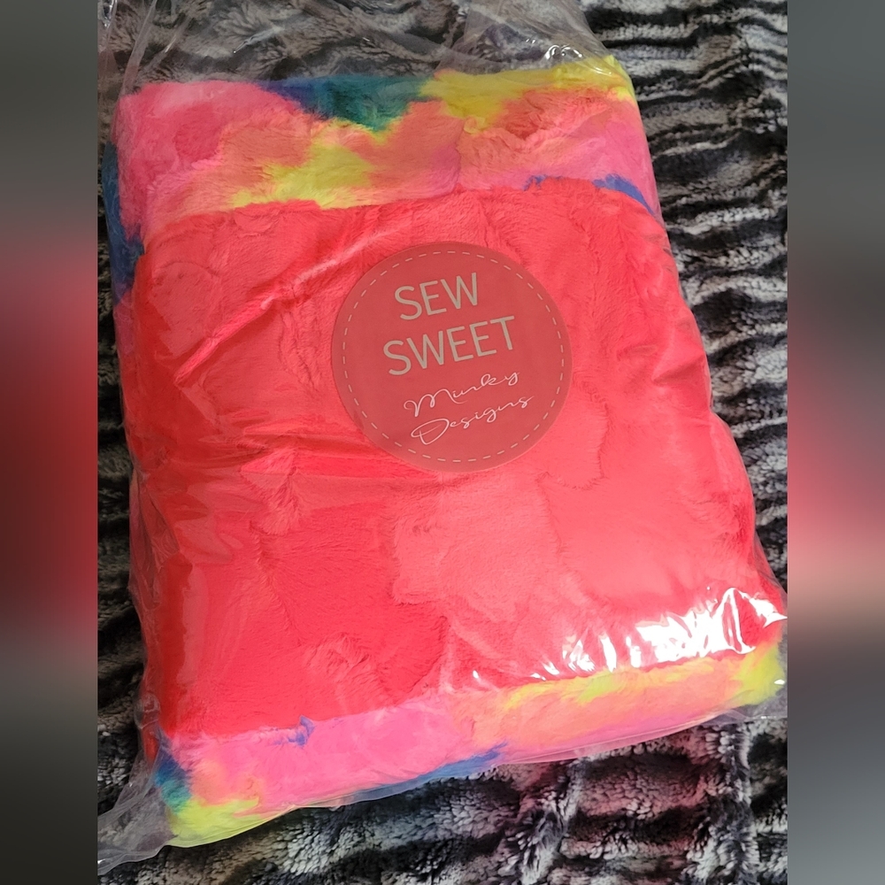 NEW Minky Blanket 60x72 Multi color